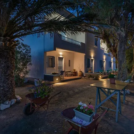 Otel Astra *